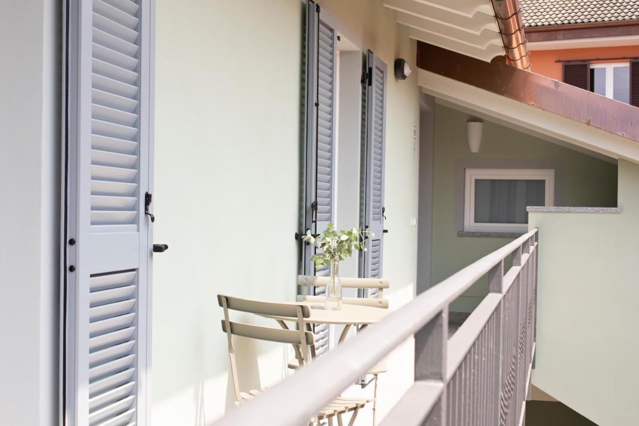 Charming Moment Di Villa Porta - Residenza Porto Vecchio Луїно Екстер'єр фото